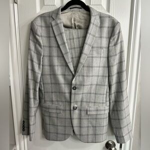 River Island Light Gray Plaid Men's Suit